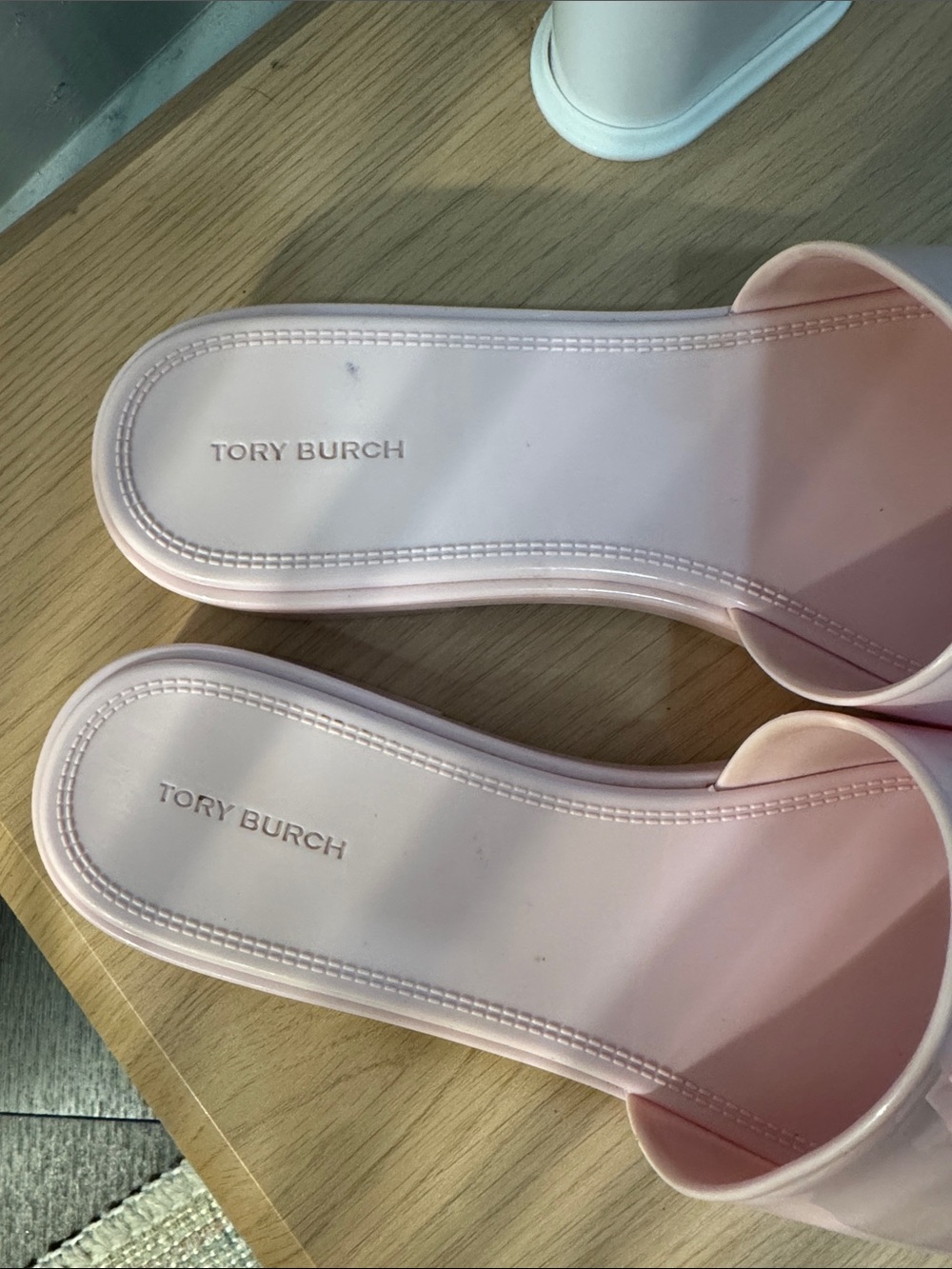 Tory Burch Pastel Pink Jelly Slides - Picture 2 of 6